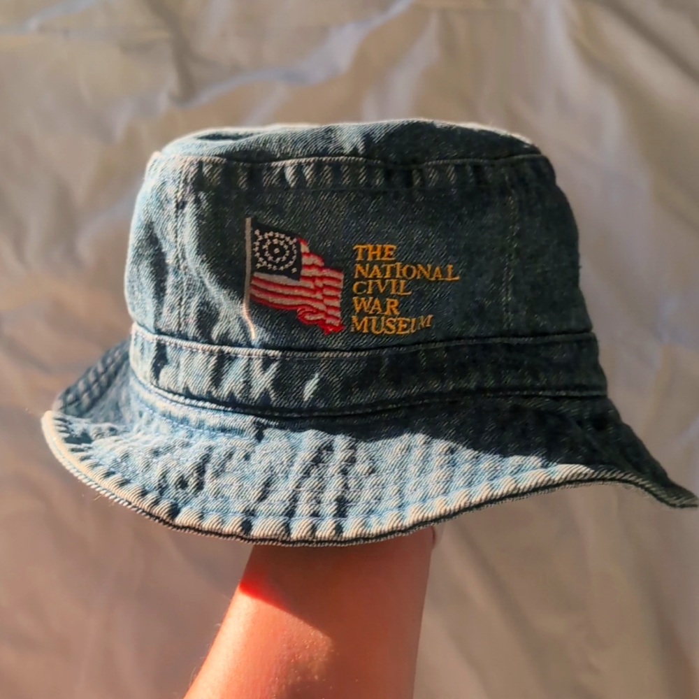 Adorable Denim Bucket Hat L/XL , Civil War Museum